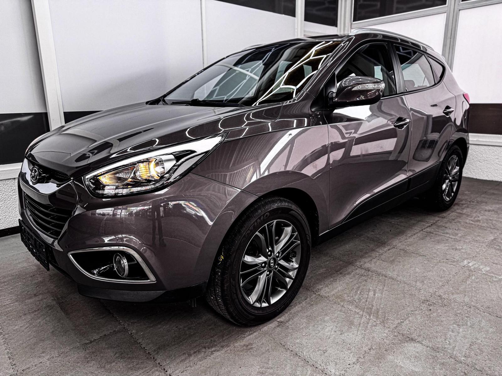 Hyundai ix35 TREND AUT AHK NAVI SHZ KLIMAAUTOMATIK TE...