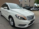 Mercedes-Benz B 180 CDI AUS 1.HAND TÜV03-2026!Scheckheft! - Mercedes-Benz in Frankfurt (Main): 180