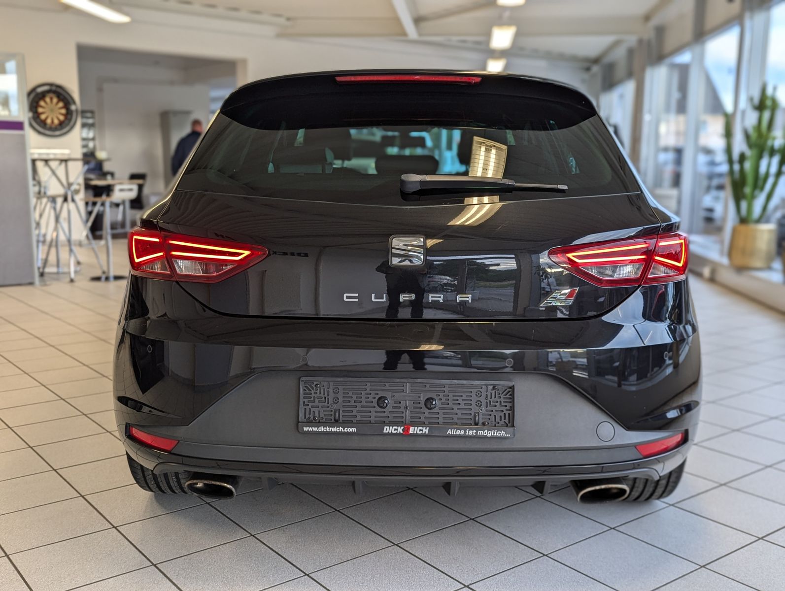 SEAT Leon Cupra 280 Service-Bremsen-Reifen-Neu LED - Image 6