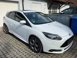 Ford Focus 2,0 ST BullX Abgasanl, Kamera, Schiebedach