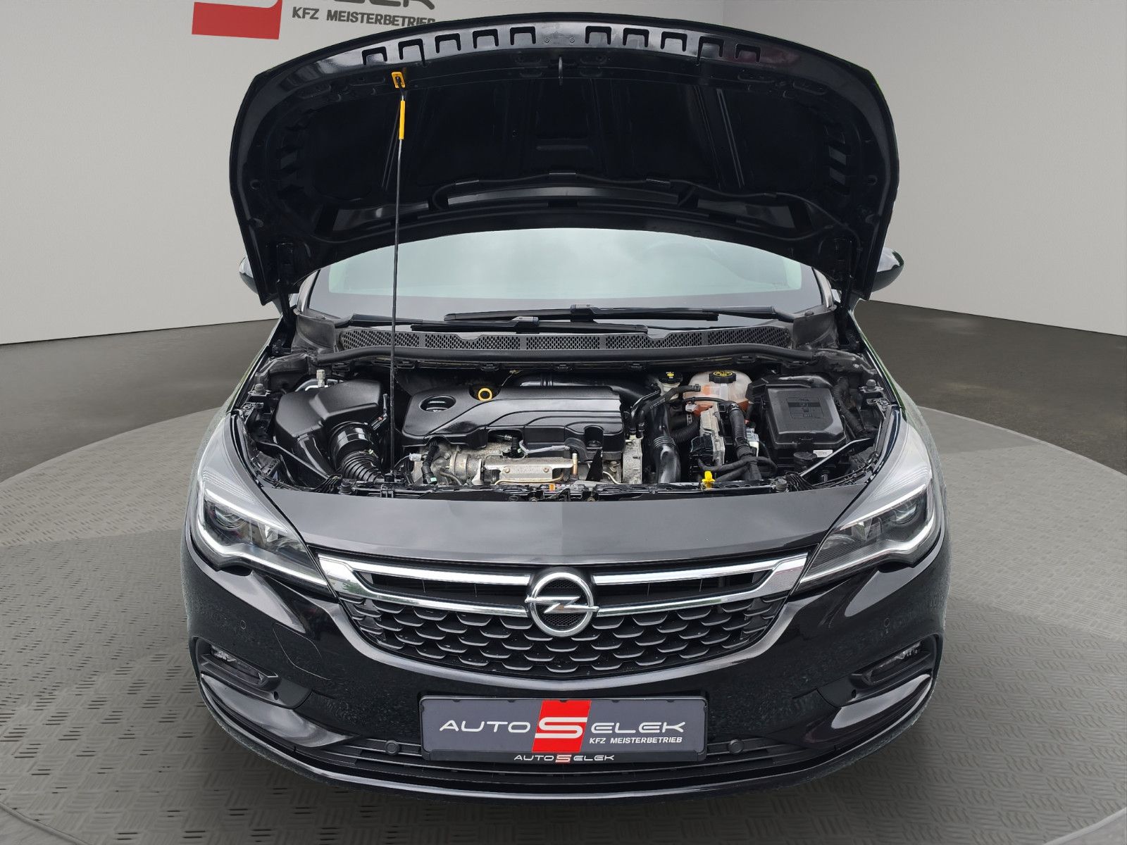 Fahrzeugabbildung Opel Astra K Sports Tourer Edition*NAVI*TEMPOMAT*PDC