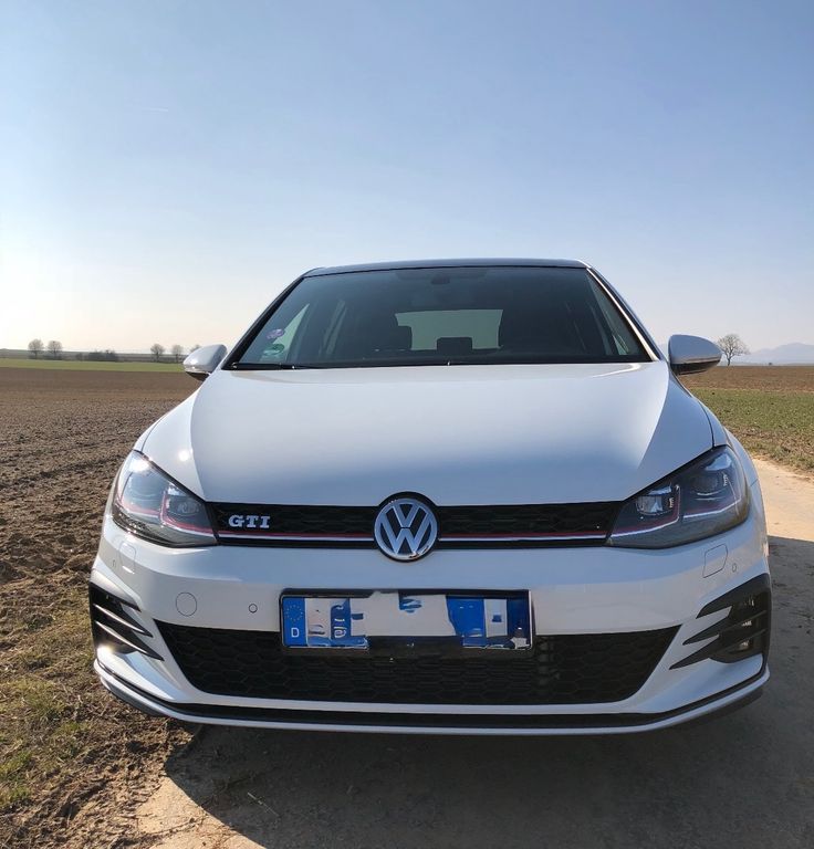 Image of Volkswagen Golf