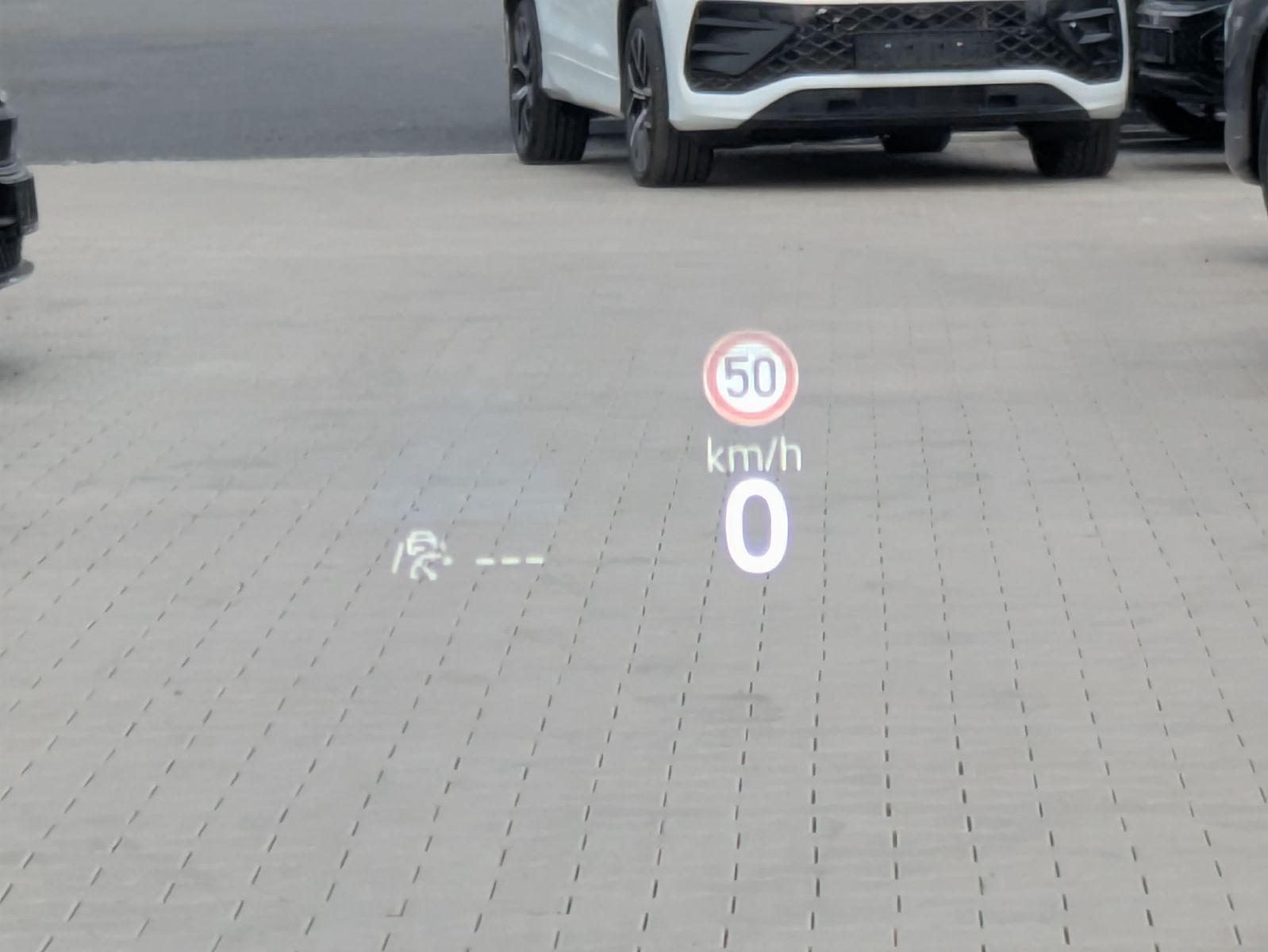 Изображение автомобиля Volkswagen Tayron 2.0 TDI 4M R-Line BLACK*7Si*MATRIX*PANO