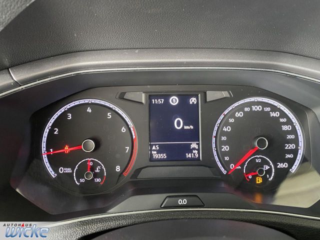 T-Roc 1.0 TSI Active NAVI KLIMA REAR VIEW ACC