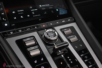 2024 Aston Martin DB12 缩略图 24