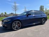BMW 320d Touring M-Sport mit Adaptivem Fahrwerk - BMW: M Fahrwerk