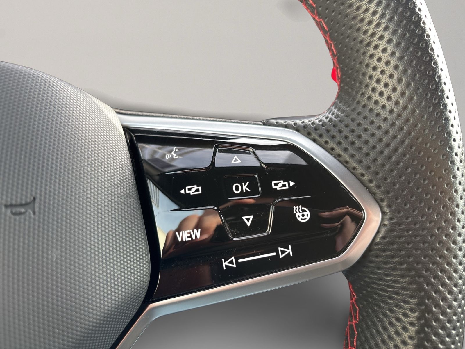 Golf VIII GTI, ACC, 18" Alu, Rear View, LED plus