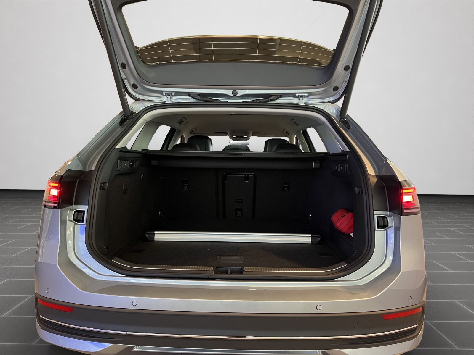 Volkswagen Passat - Bild 14
