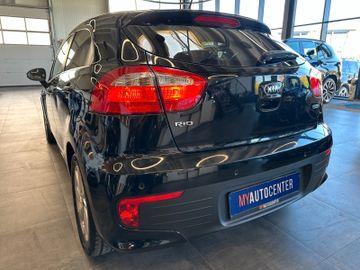 MYAUTOCENTER – Gebraucht- und Jahreswagen mit Werkstattservice in Pfaffenhofen Kia Rio Dream Team *Navi*Klima*Sitzh*Lenkradhz*