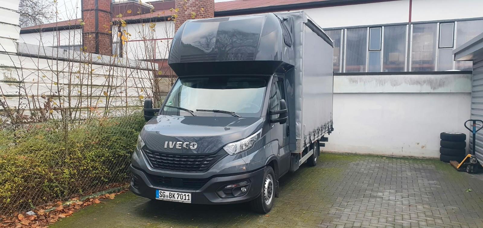 Iveco Daily 35S18 Schiebeplane LKW Schlafkabine & StHz