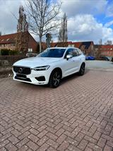 Volvo XC60 D5 AWD R Design Geartronic R Design - Volvo Gebrauchtwagen in Kiel