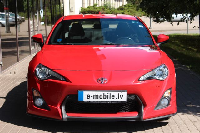 Toyota GT86 Aero body, NEW Original MOTOR, TOP Zustand