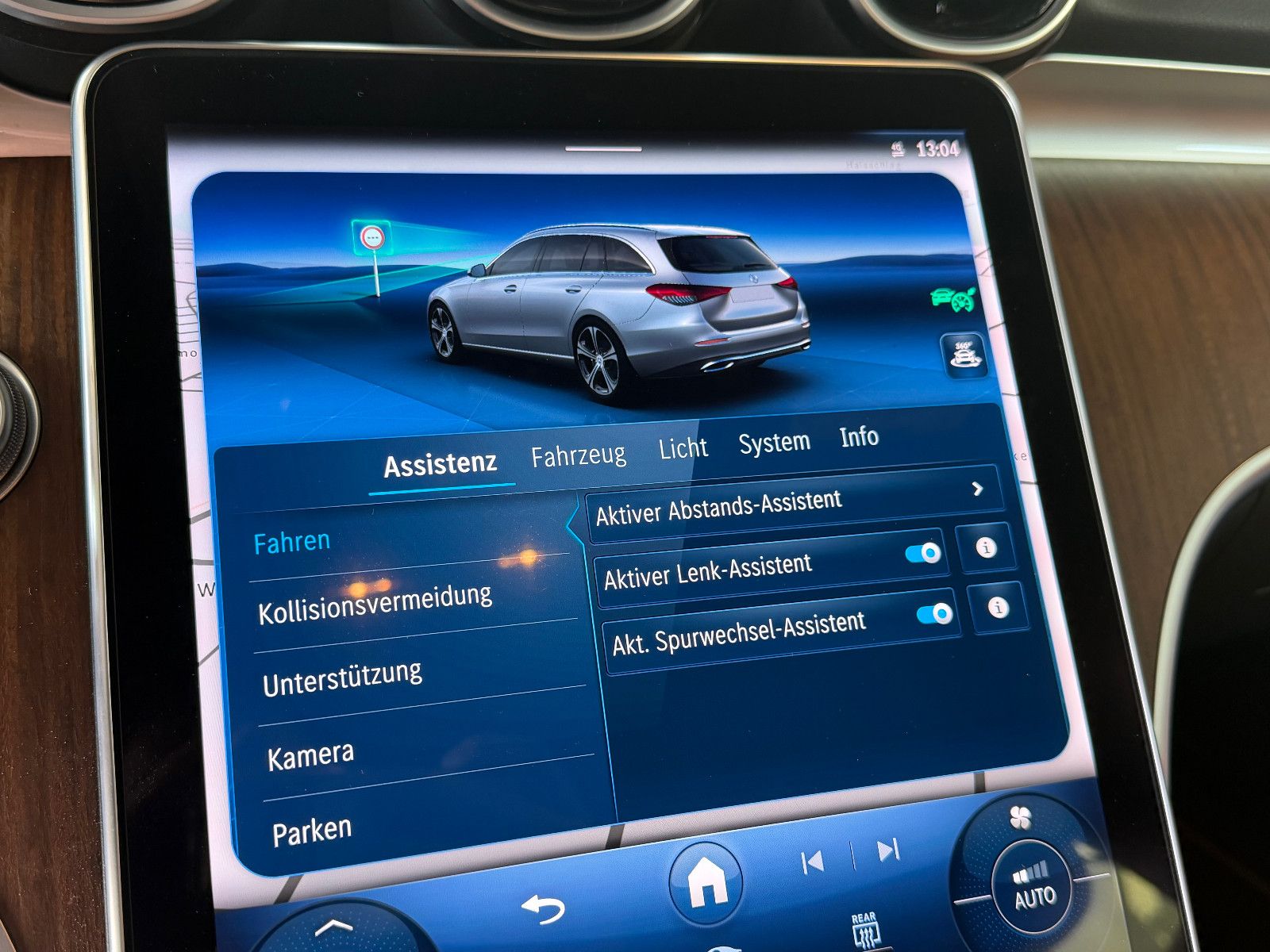 Fahrzeugabbildung Mercedes-Benz C 220d T /KEYLESS/MEMORY/KAMERA/AMBIENTE/ACC++/