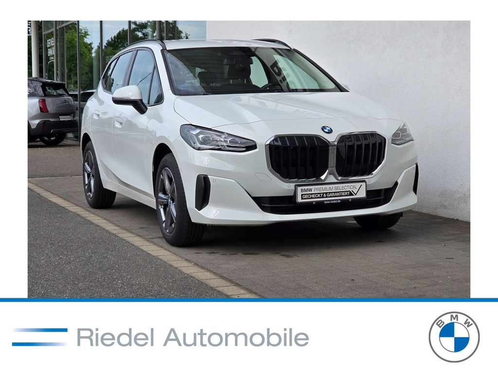 BMW 220i Active Tourer ab 1,49% eff.* adapLED*AHK*
