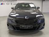 BMW i5 eDrive40 M Sport Pro PANO AHK Adapt.LED - BMW i5 Touring Kombi Gebrauchtwagen