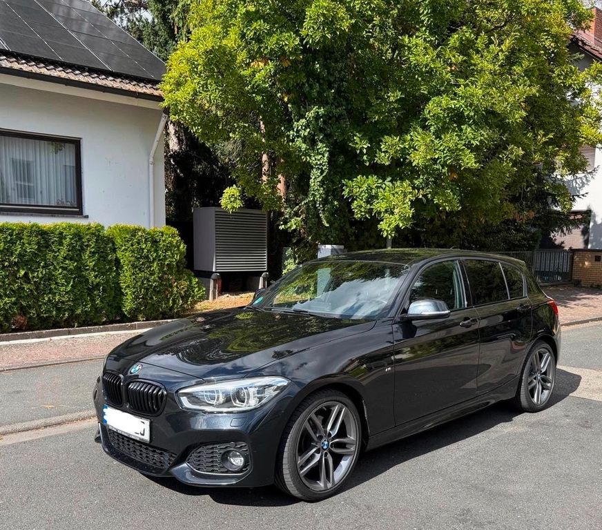 Image of BMW 120