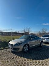 Audi TT durchgehend gewartet top gepflegt - Audi TT Gebrauchtwagen in Stuttgart