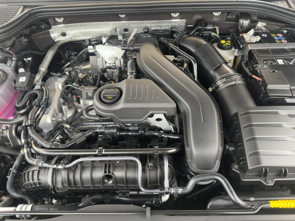 Volkswagen Golf - Bild 12