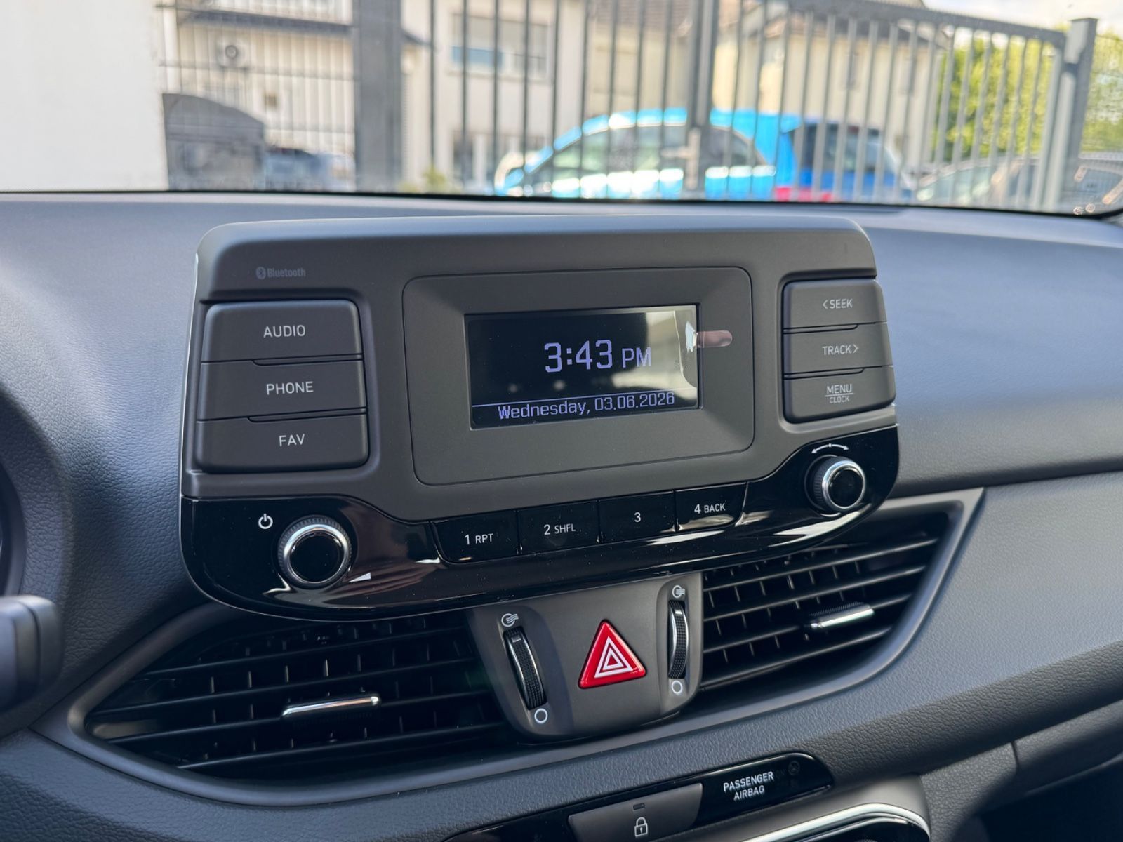Fahrzeugabbildung Hyundai i30 Select Mild-Hybrid/PDC/DAB/SHZ/KLIMA/TEMPOMA