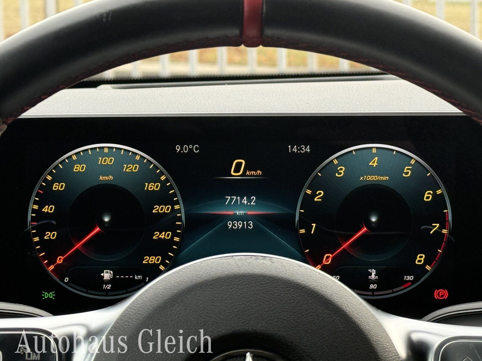 Fahrzeugabbildung Mercedes-Benz AMG A 35 4Matic (EURO 6d-TEMP) Navi/Pano.-Dach