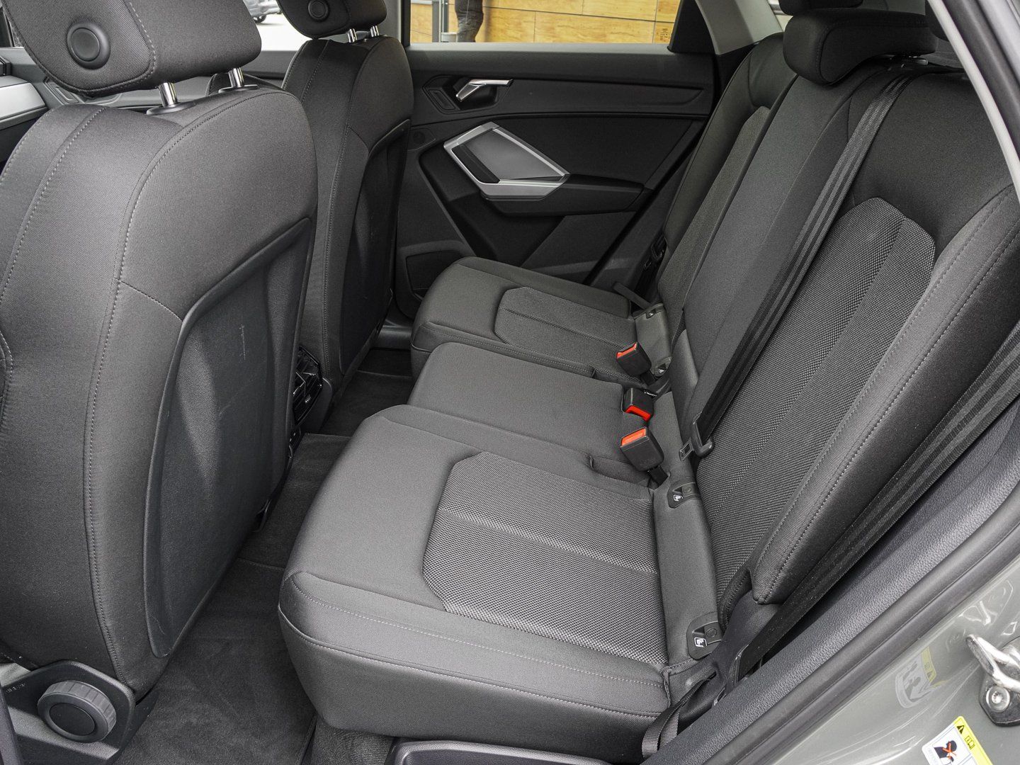 Audi Q3 Sportback 45 TFSI e S tronic AHK Navi Plus Ka foto 15