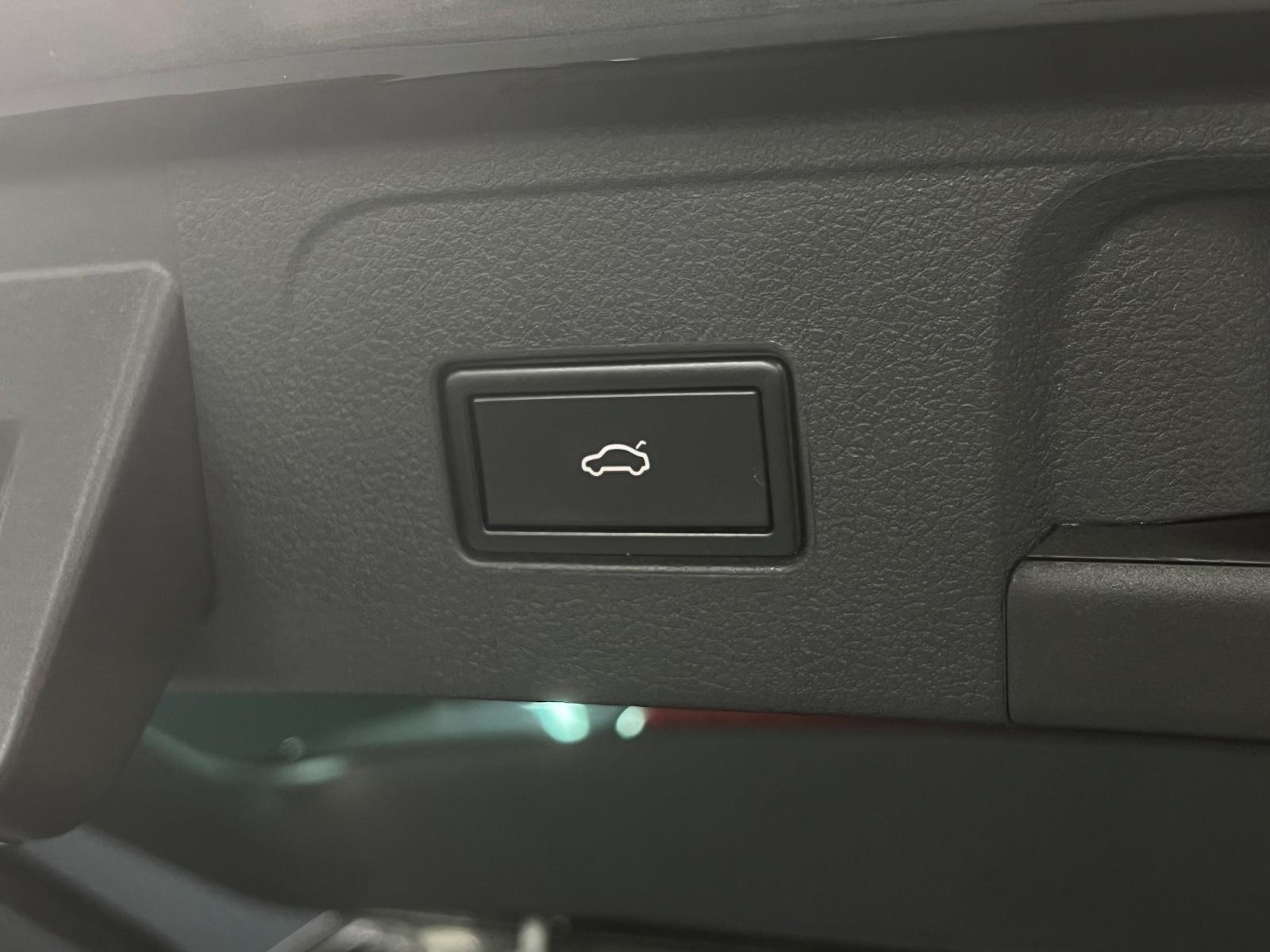 Volkswagen Passat 2.0 TDI Matrix-LED ACC AHK Kamera Navi