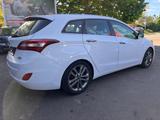 Hyundai i30 cw blue Premium*HU Neu-Insp.Neu* - Hyundai i30: Limousine, Cw