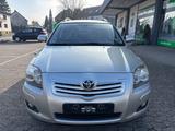 Toyota Avensis Kombi 1.8 Travel*1 HAND*NAVI *AHK* - gebrauchte Toyota Avensis aus dem Jahr 2007
