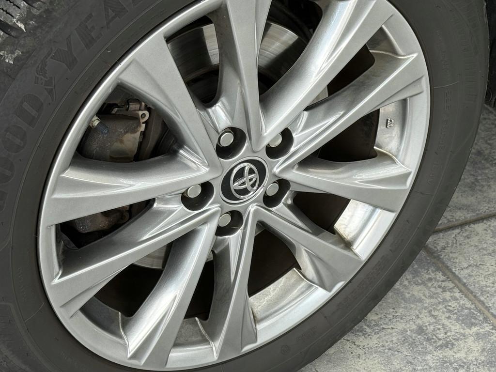 Toyota RAV4 2.5 Hybrid Team D, 1.Hd., LED, Navi, Kamera