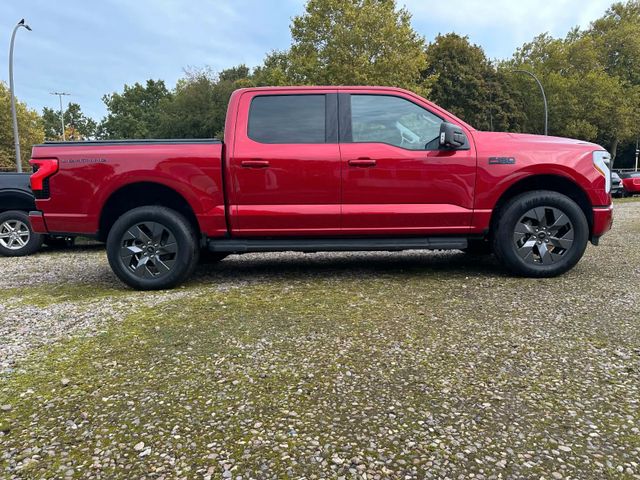 Ford F 150 Lightning Flash gr Batterie in Hamburg+20
