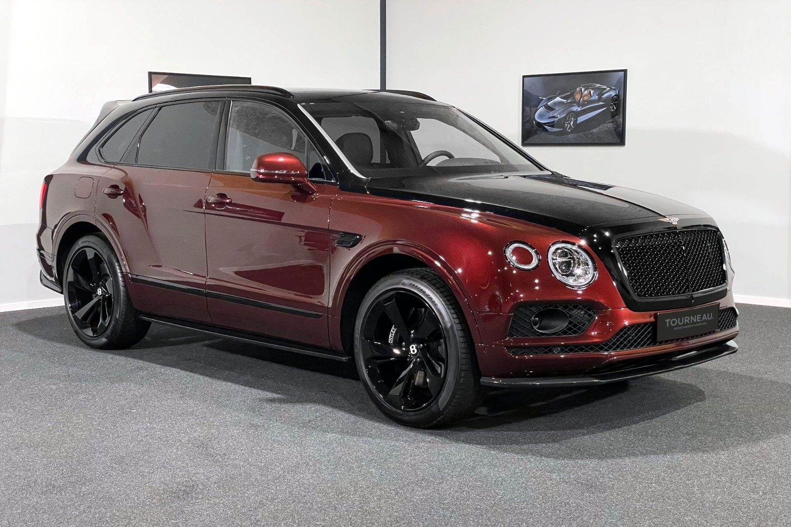 Fahrzeugabbildung Bentley Bentayga V8