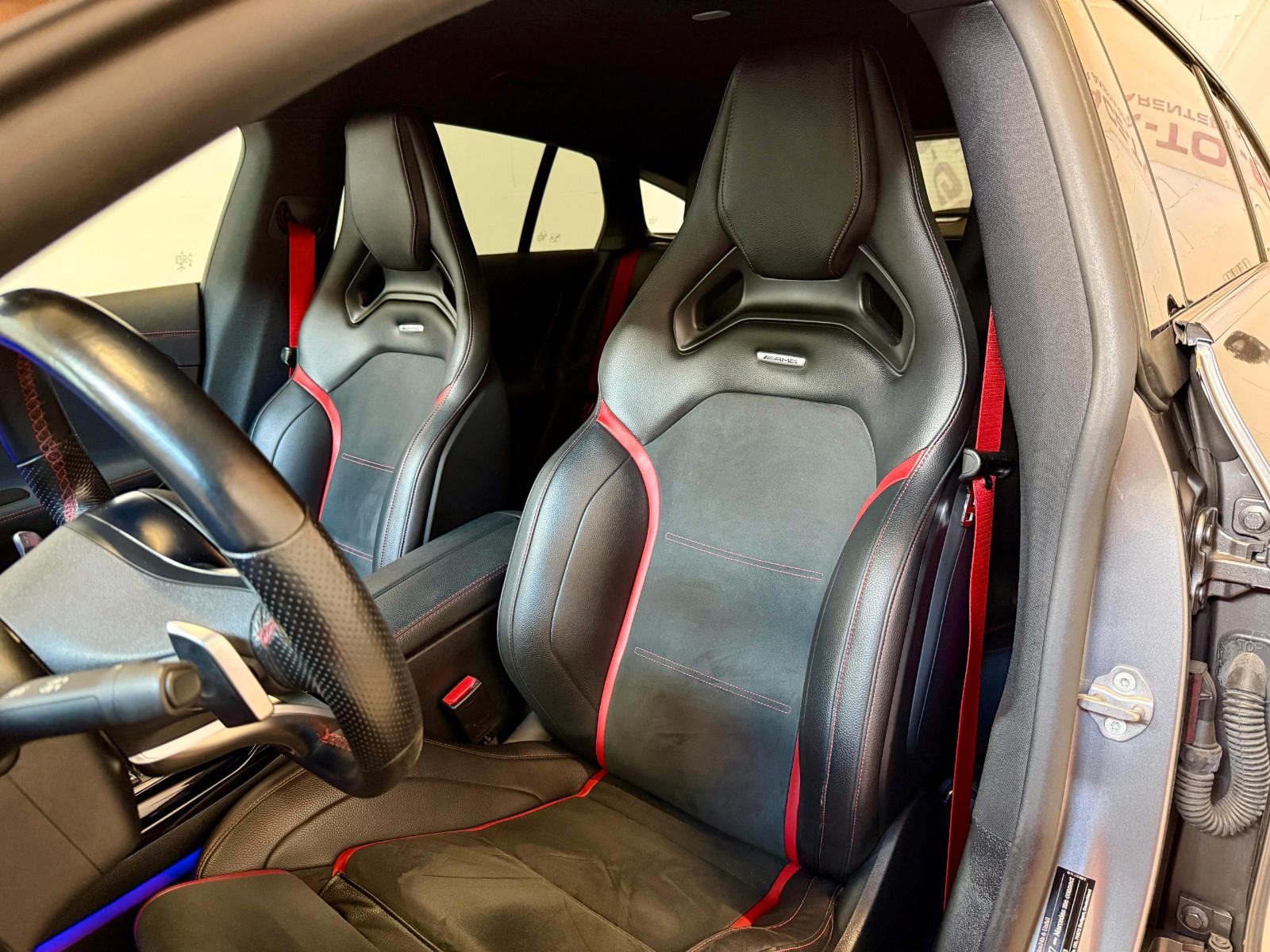 Mercedes-Benz CLA 35 AMG 4M *Performance Sitze*Distronic*AHK*