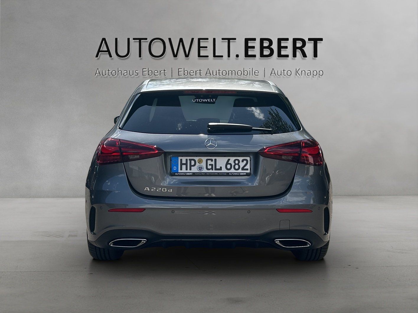 Fahrzeugabbildung Mercedes-Benz A 220 d 4M AMG Pano Kamera Totwinkel Parktronic