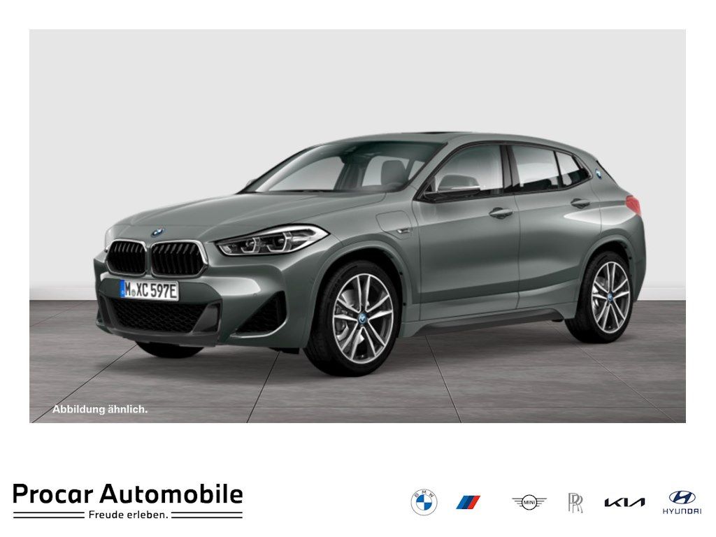Image of BMW X2