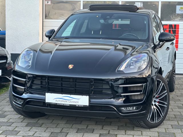 Porsche Macan TURBO PANORAMA KAMERA