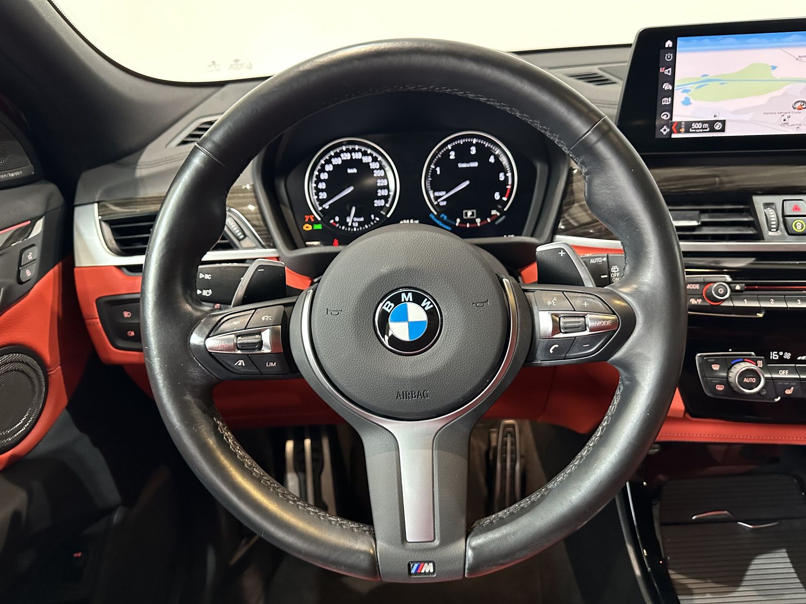 Fahrzeugabbildung BMW X2 xDrive25d M Sportpaket Head-Up HK HiFi