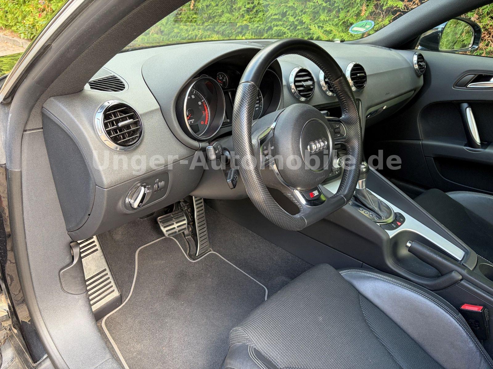 Audi TT Coupe 1.8 TFSI S-Line*Navi-Plus*19 zoll*