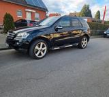 Mercedes-Benz ML 500 4MATIC  - Mercedes-Benz ML 500: 4matic