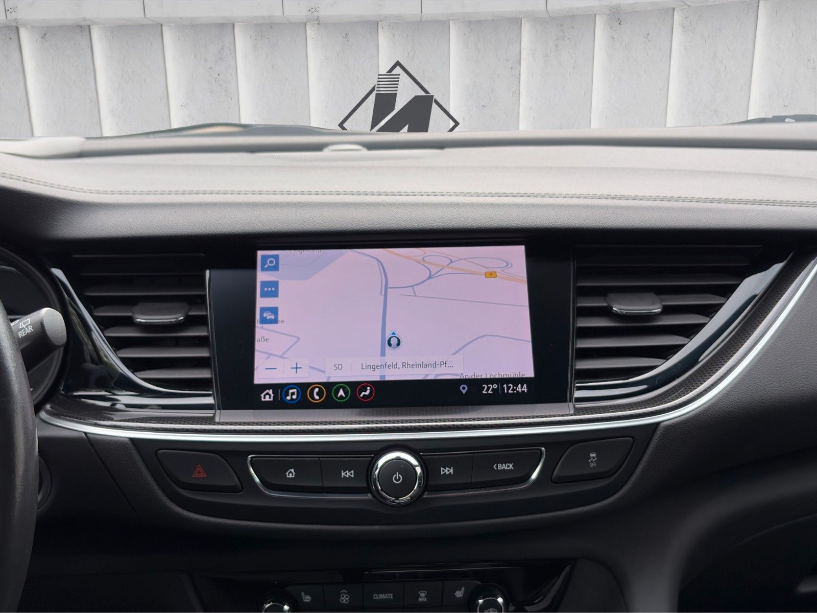 Fahrzeugabbildung Opel Insignia B Sports Tourer 4x4*AHK*Massage*LED*SHZ