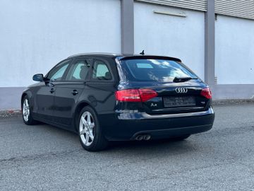 Audi A4 - 5