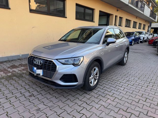 Audi AUDI Q3 45 TFSI e S tronic PHEV imagem 3