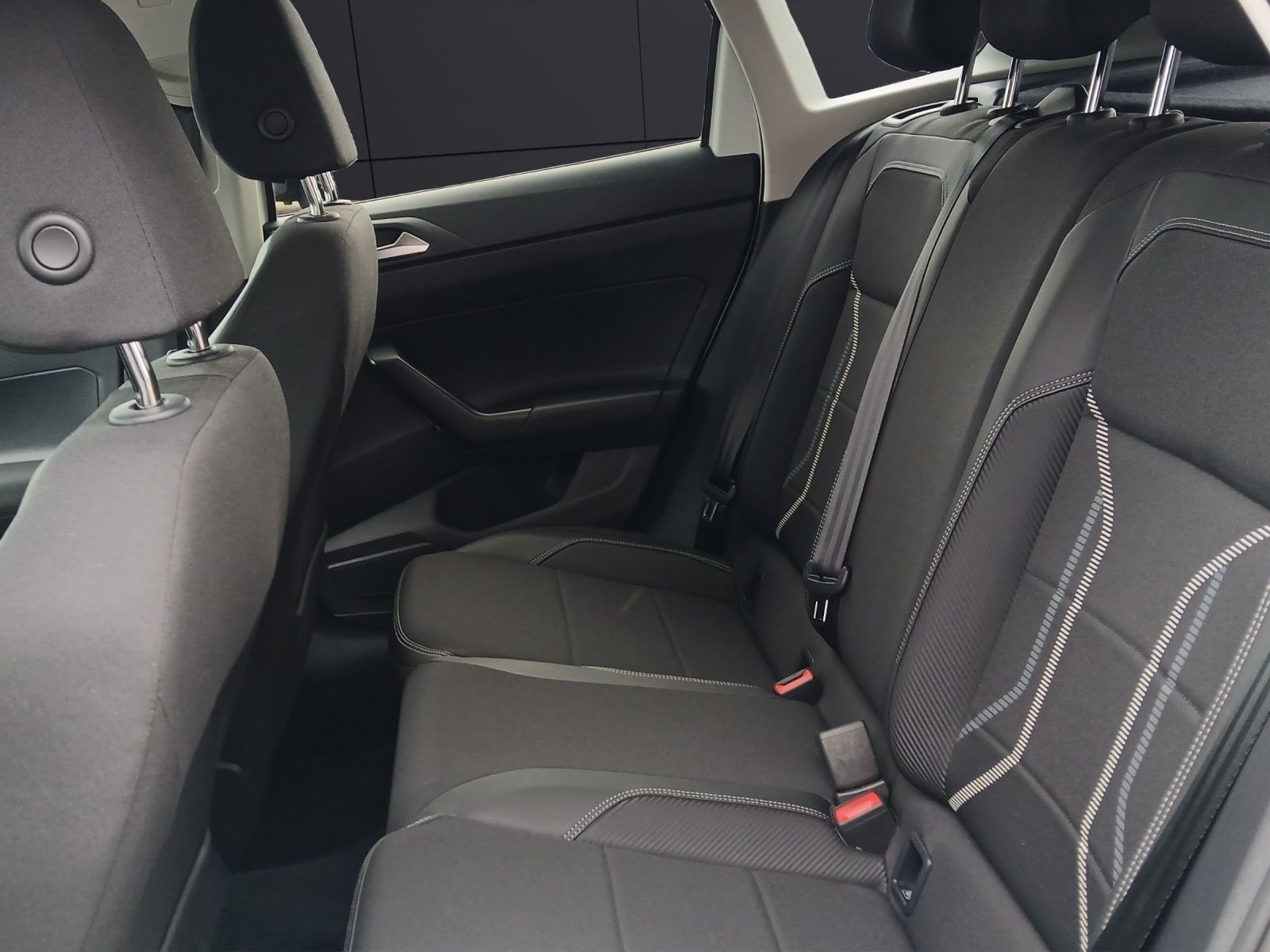 Fahrzeugabbildung Volkswagen Taigo TSI Style DSG Matrix Navi ACC AID SHZ Park