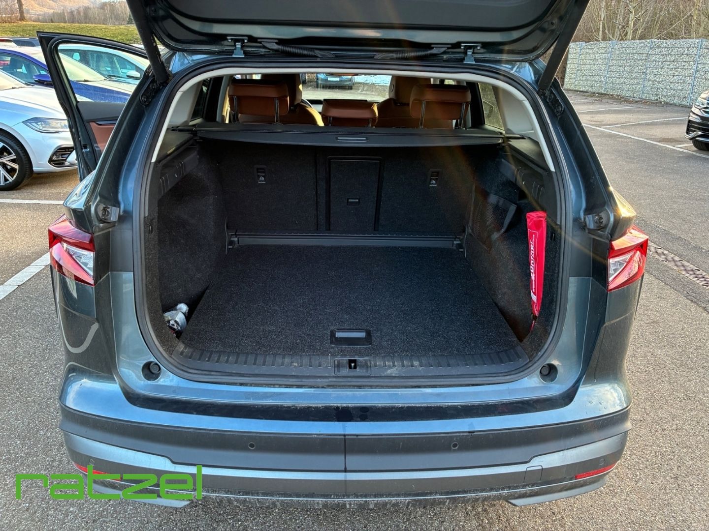 Fahrzeugabbildung SKODA Enyaq 80 ecoSuite iV 150 Navi Kamera Elektr. Hec