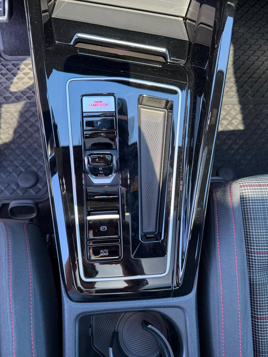 Volkswagen Golf GTI 8.5 2.0 TSI, миниатюра 16