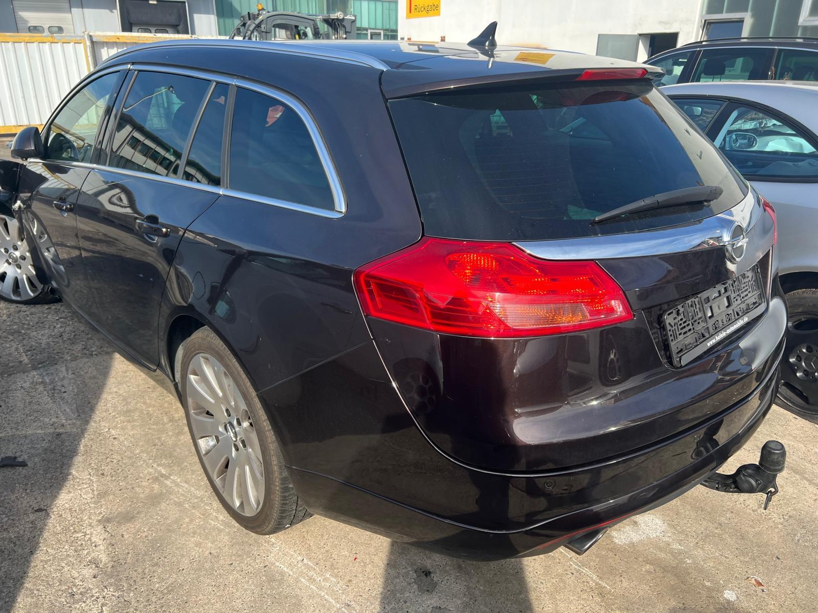 Opel Insignia 2010 — фото 5