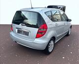 Mercedes-Benz A 150 AVANTG. Automatik Panorama Ledersitze TOP - Mercedes-Benz A 150 mit Panoramadach