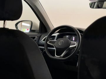 Volkswagen T-Roc - 11
