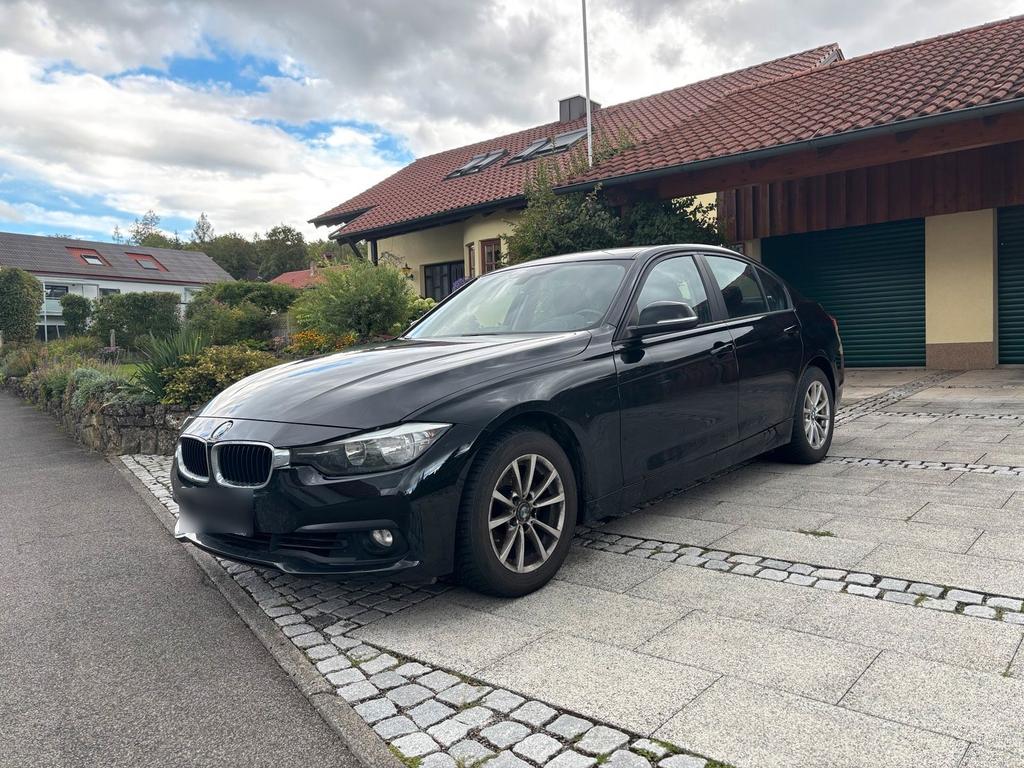 BMW 320i - Limousine - unfallfrei