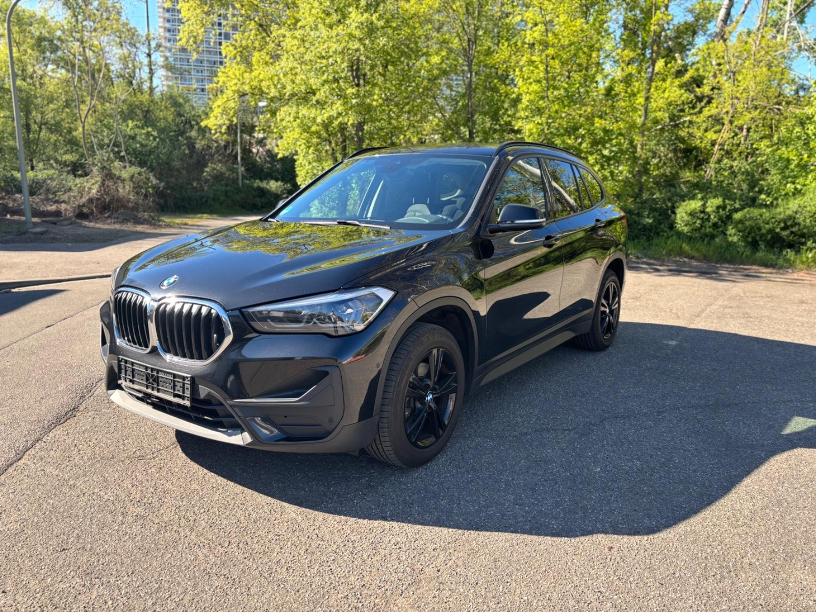 BMW X1 sDrive 18d Steptronic Advantage Scheckheft