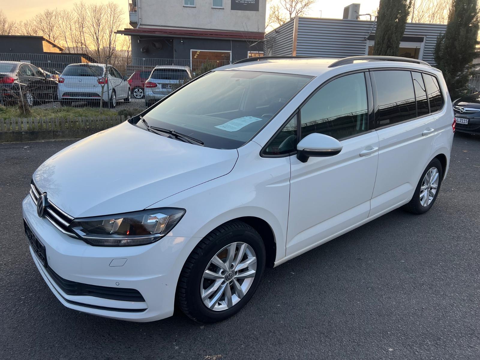 Volkswagen Touran Comfortline BMT/Start-Stopp 7 Sitze AHK